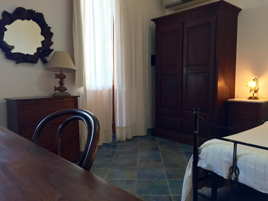 B&B Le Sette Vele Da Riccardo Santa Marina Salina Zimmer foto